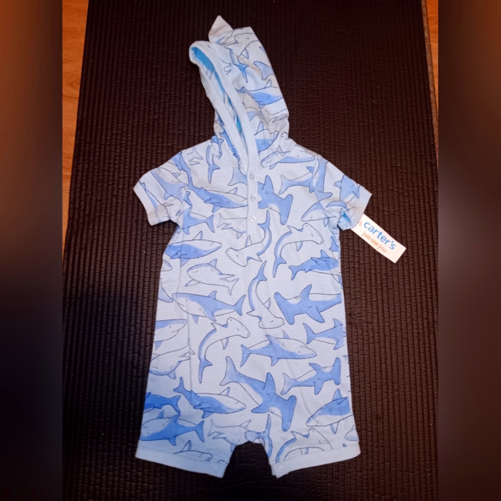 NWTS Carter's Shark Snap Onesie 18m